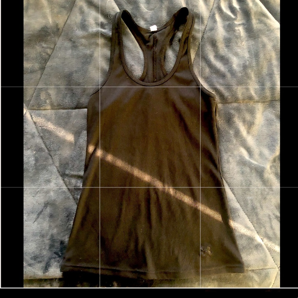 Black under armour tank top